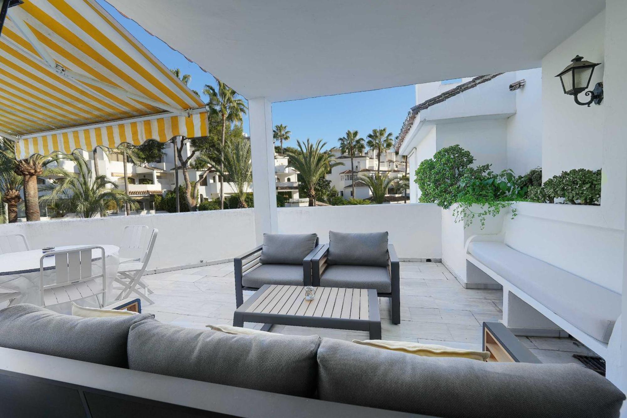 1104 First Line Beach Apartment Golden Beach Pool Marbella Exterior photo